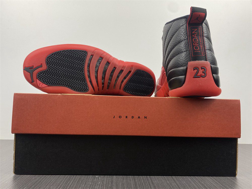 Air Jordan AJ12 130690 002